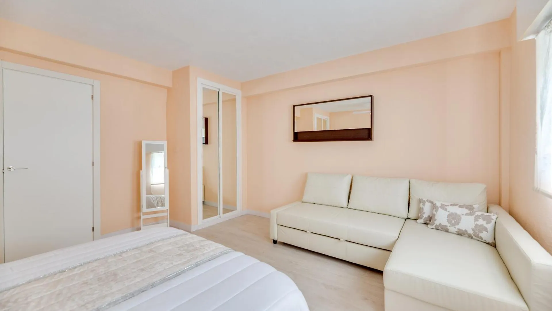 Flamingo 1 Bdr Beach 200 Meters Always Happy Benalmadena Apartment Spain