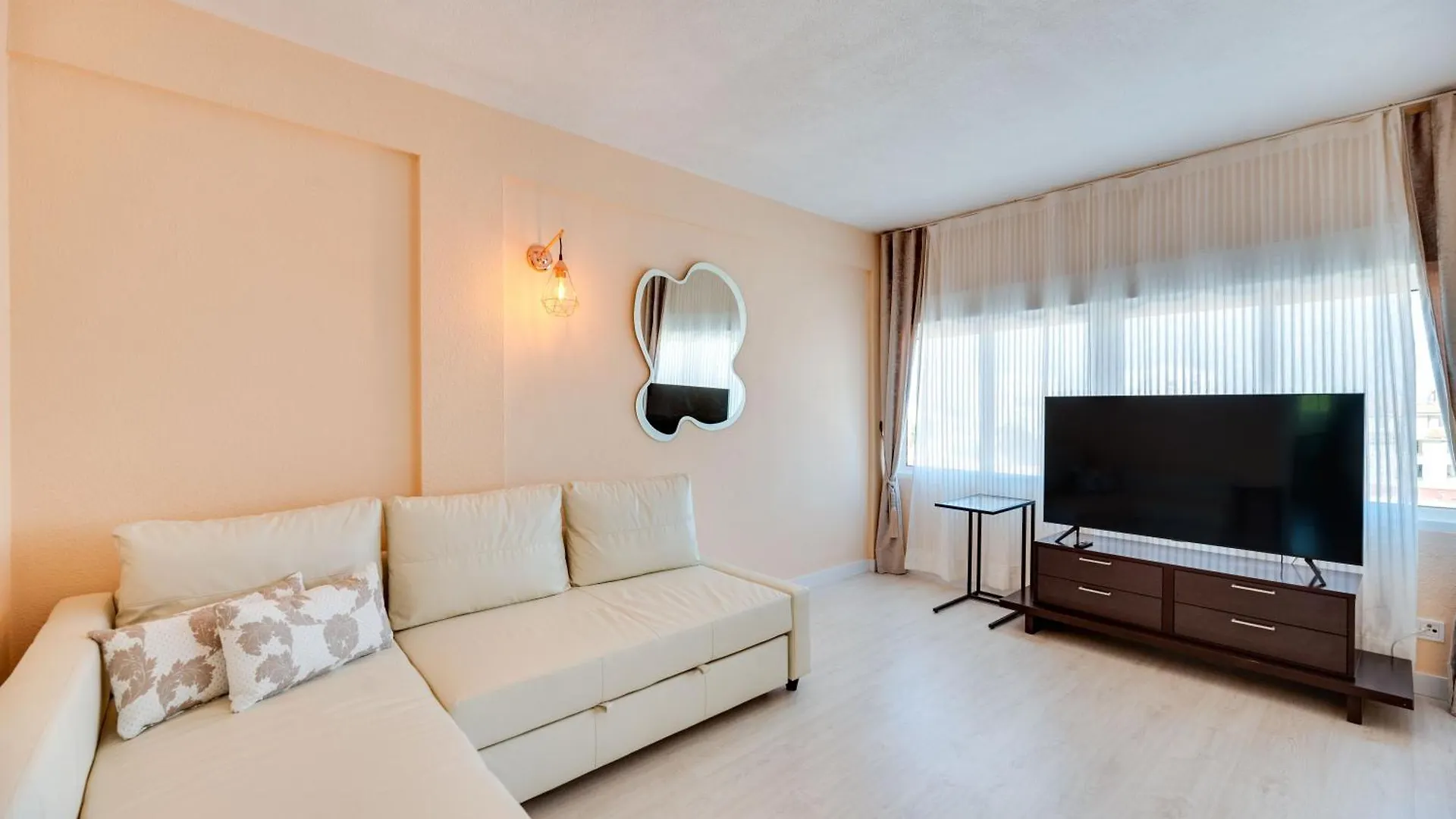 Flamingo 1 Bdr Beach 200 Meters Always Happy Benalmadena Apartment Spain