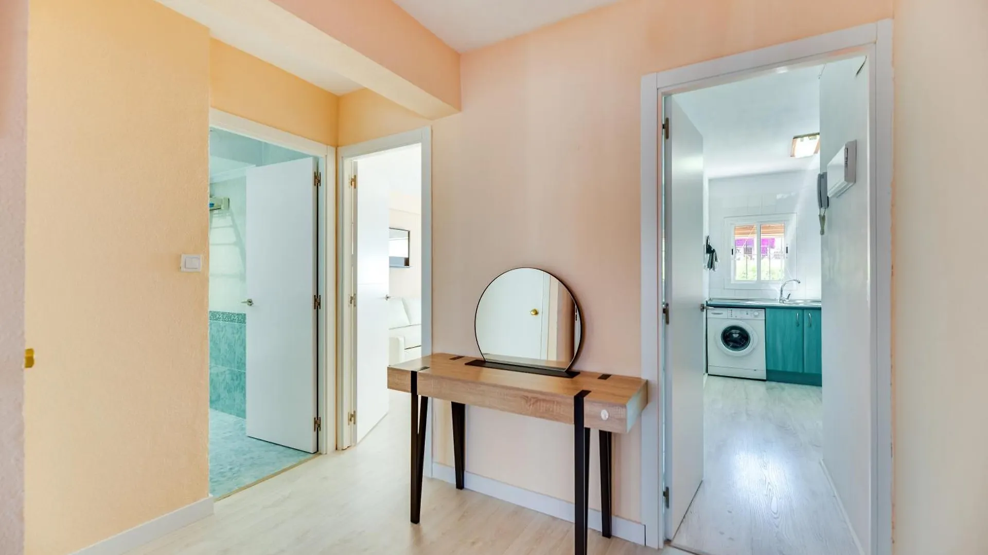 Flamingo 1 Bdr Beach 200 Meters Always Happy Benalmadena Apartment 0*,
