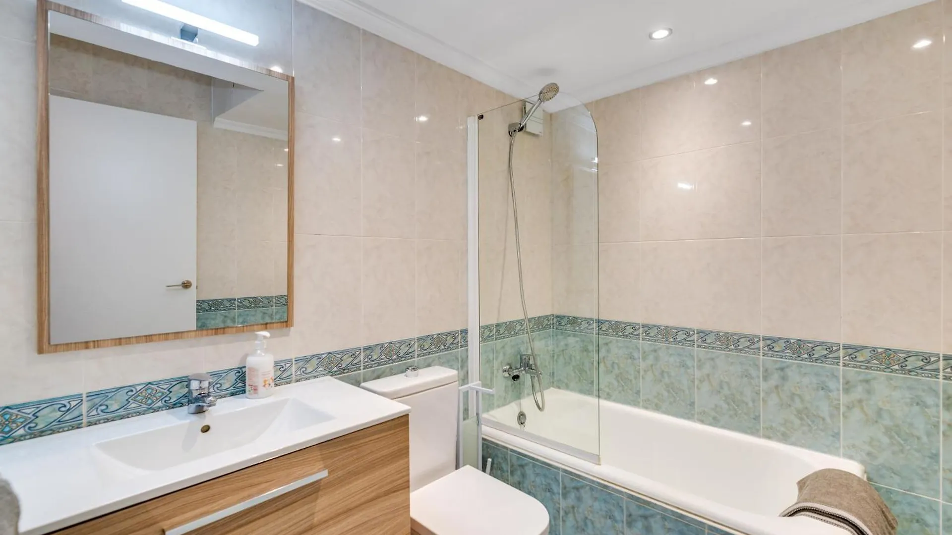 Flamingo 1 Bdr Beach 200 Meters Always Happy Benalmadena Apartment Spain